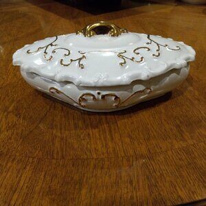 Vintage Oval White Gold Covered Bowl Lidded Candy Trinket Dish Ceramic Pottery